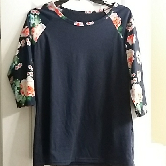 Tops - Ladies 3/4 sleeve raglan